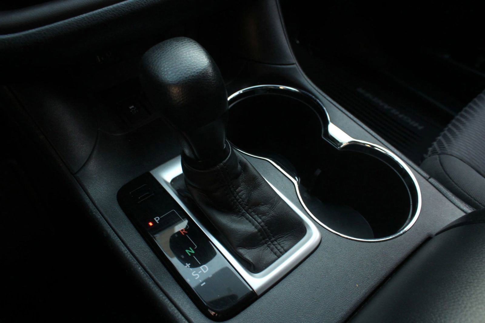 Used 2016 Toyota Highlander LE AWD/4WD image 33