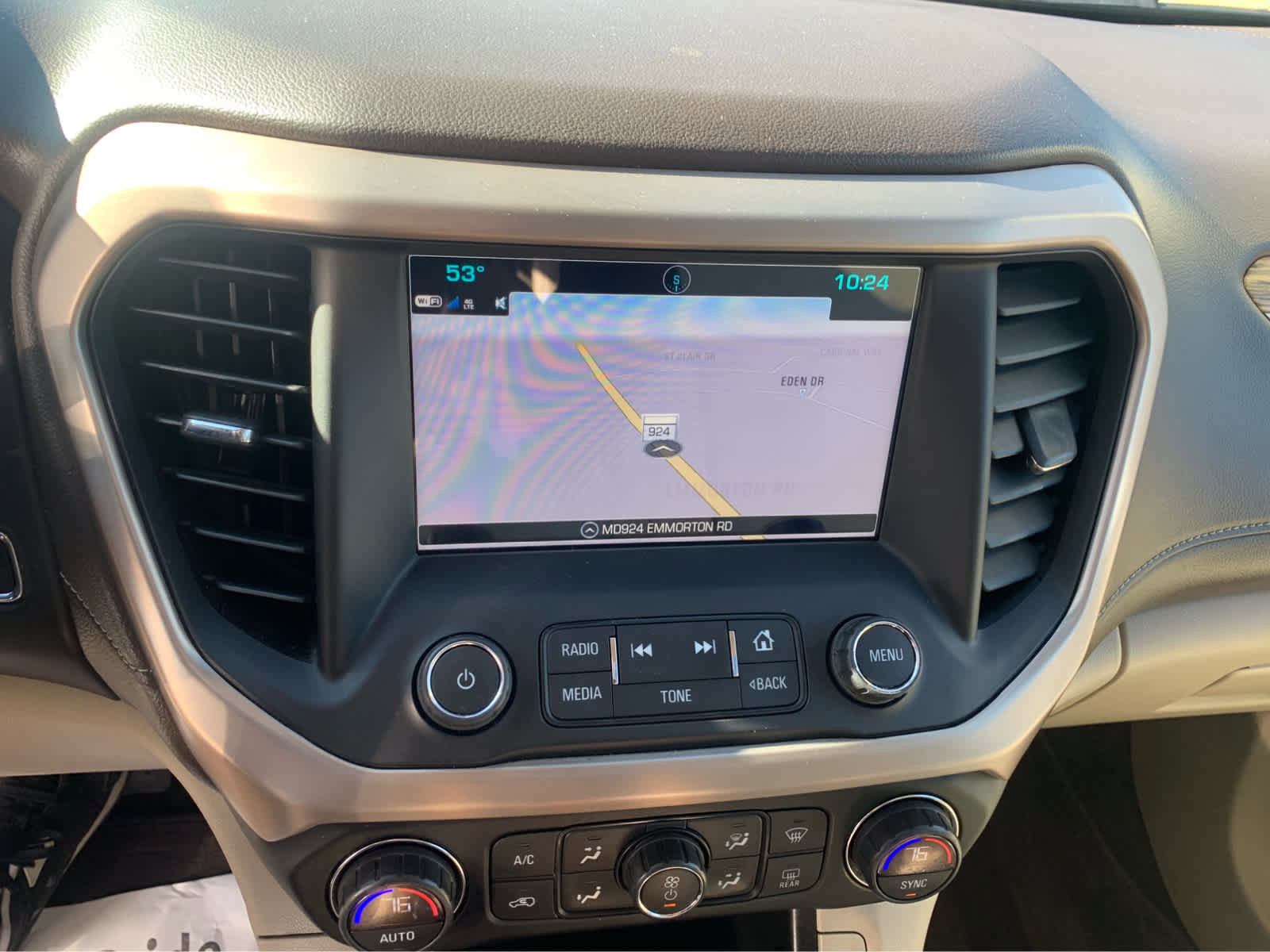 Used 2017 GMC Acadia Denali image 18