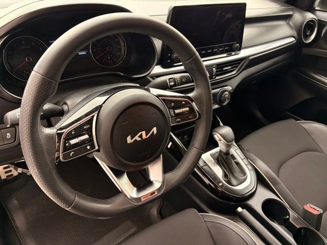 Used 2022 Kia Forte GT-Line FWD image 19