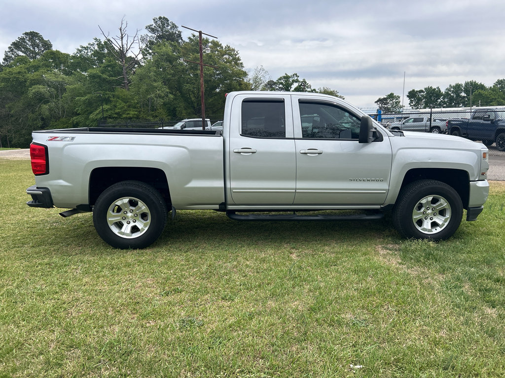 Used 2016 Chevrolet Silverado 1500 LT w/ All Star Edition image 9