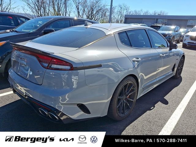Used 2023 Kia Stinger GT2 RWD image 5