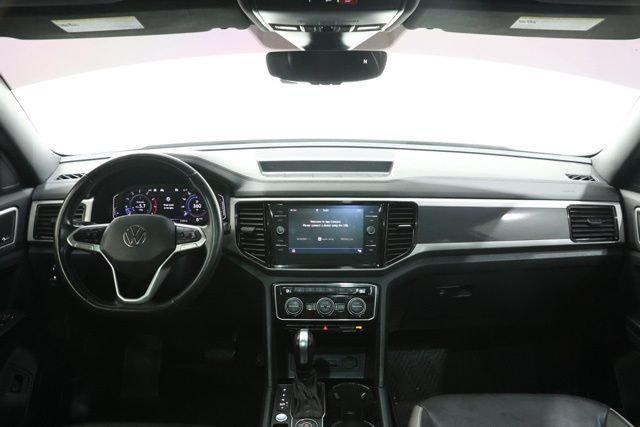 Used 2020 Volkswagen Atlas Cross Sport SEL Premium w/ Cross Sport MDO Package AWD/4WD image 16