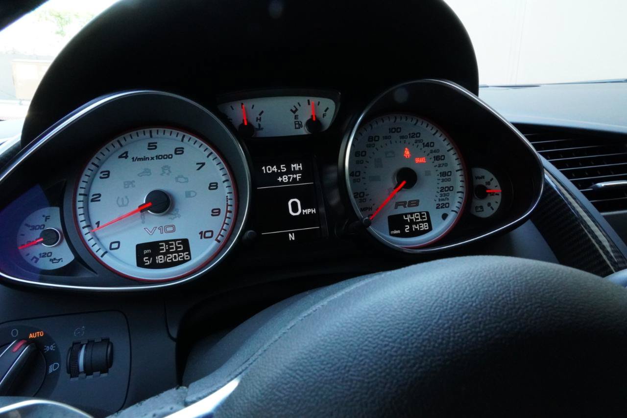 Used 2012 Audi R8 V10 AWD/4WD image 41
