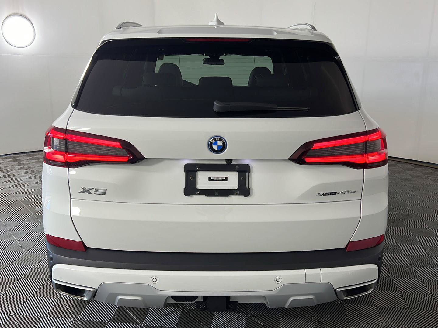 Used 2023 BMW X5 xDrive45e AWD/4WD image 6