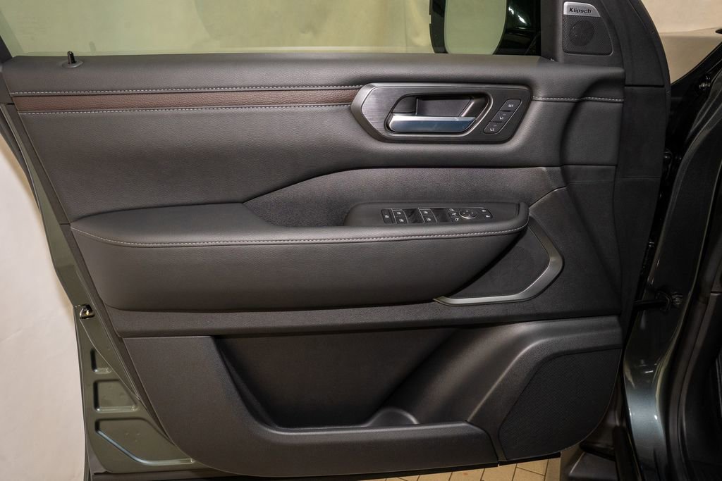 New 2026 Nissan Armada Platinum AWD/4WD image 14