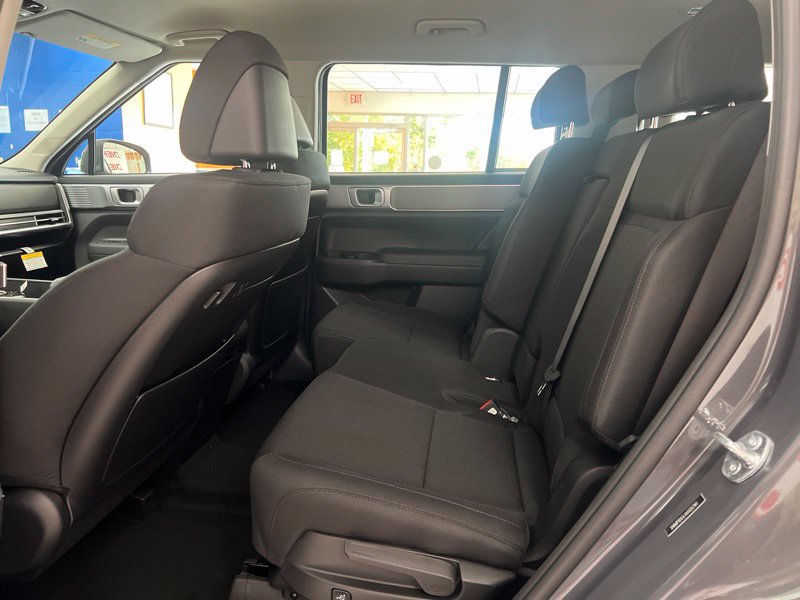 New 2027 Hyundai Santa Fe SE AWD/4WD image 16