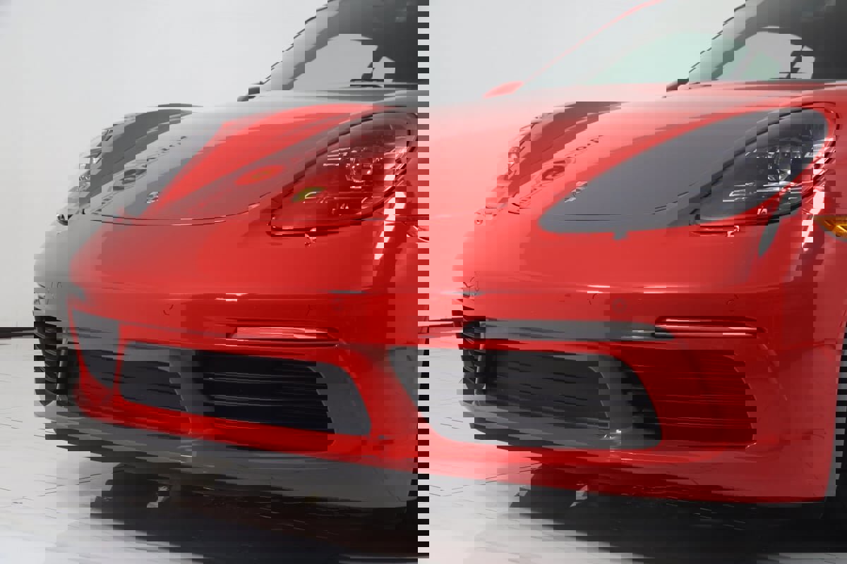 Used 2023 Porsche 718 Cayman S w/ Sport Chrono Package image 98