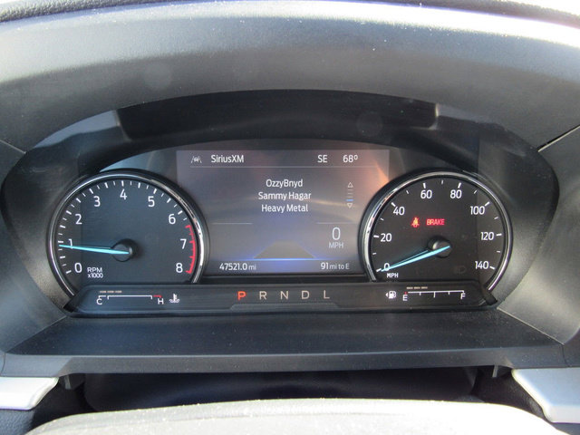 Used 2022 Ford Explorer XLT AWD/4WD image 29