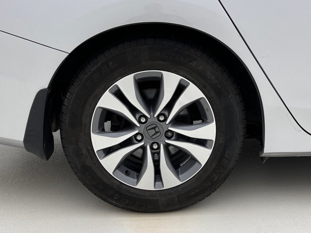 Used 2013 Honda Accord LX image 27