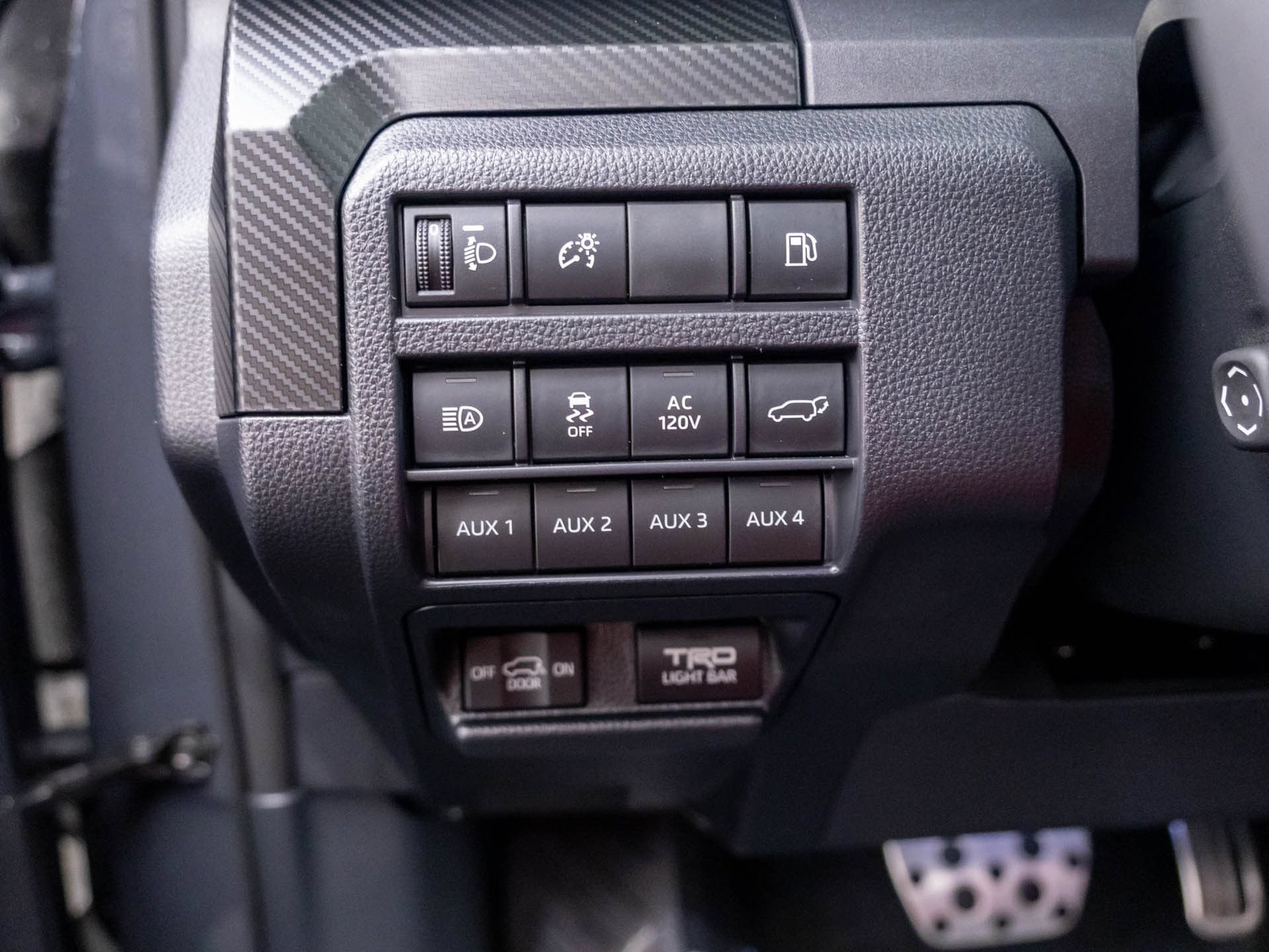 Used 2025 Toyota 4Runner TRD Off-Road AWD/4WD image 19