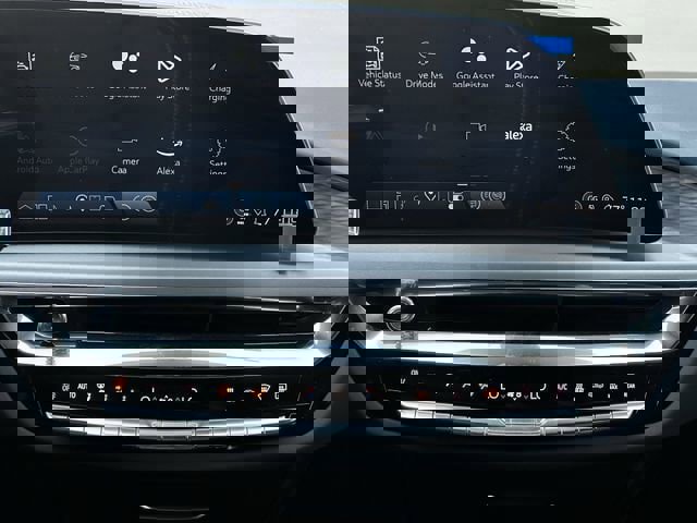 New 2025 Cadillac Lyriq Sport image 17