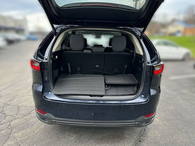 Used 2024 MAZDA CX-90 Plug-In Hybrid w/ Preferred AWD/4WD image 24