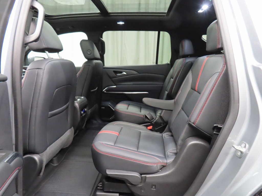 Used 2024 Chevrolet Traverse RS w/ LPO, Floor Liner Package image 10