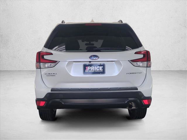 Used 2019 Subaru Forester Premium AWD/4WD image 7