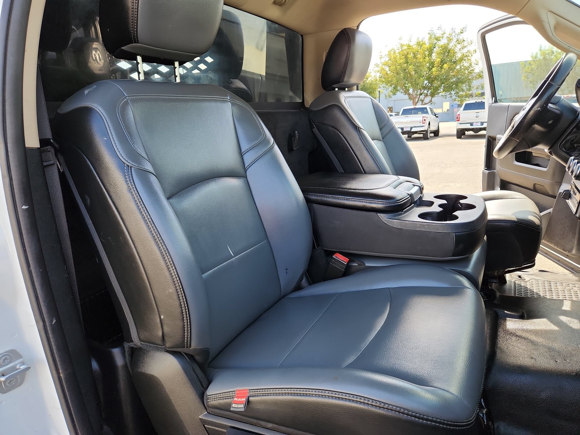 Used 2019 RAM 5500 Tradesman w/ Ambulance Prep Group RWD image 22
