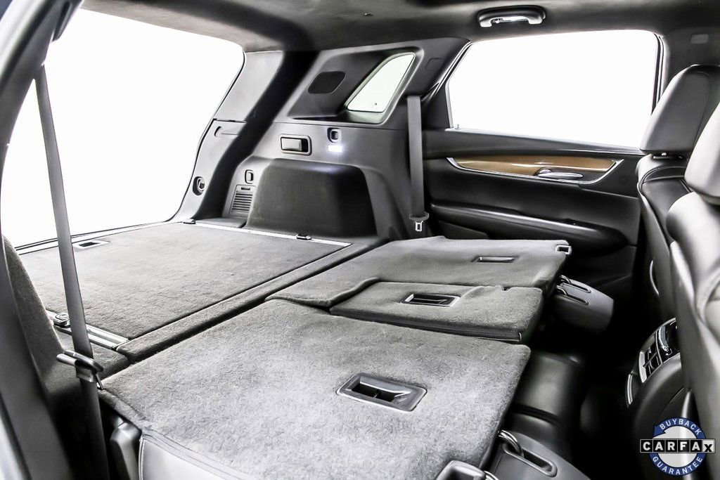 Used 2019 Cadillac XT5 Platinum AWD/4WD image 32