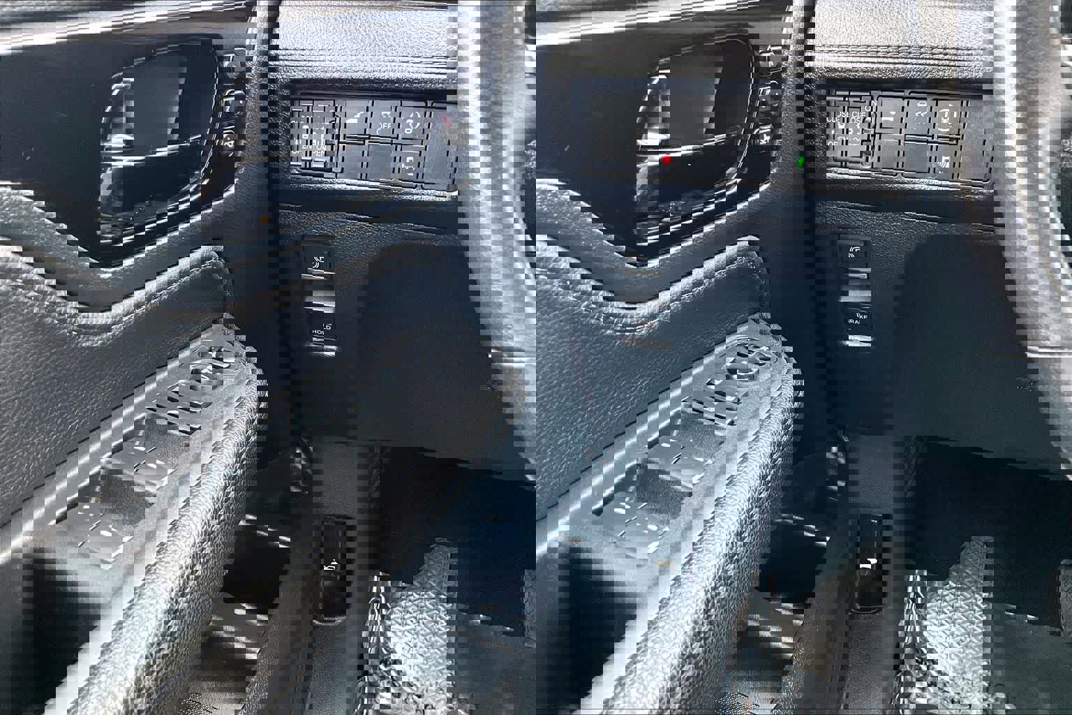 Used 2023 Honda Odyssey Touring image 34