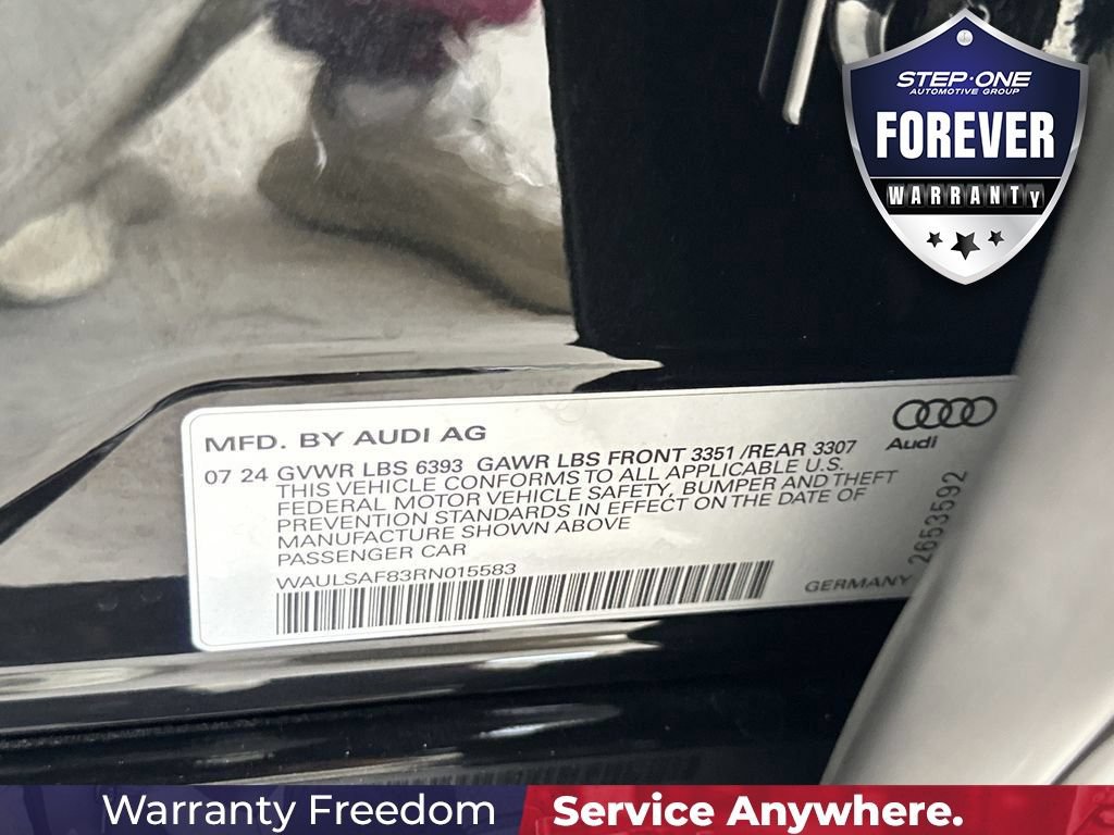 Used 2024 Audi S8 AWD/4WD image 41