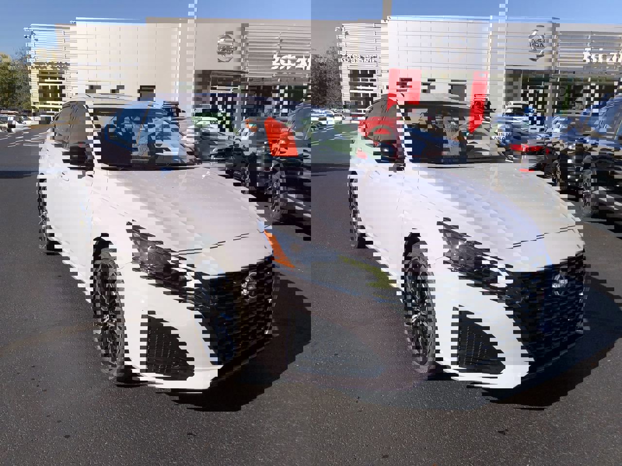 New 2025 Nissan Altima 2.5 SR w/ SR Premium Package image 15