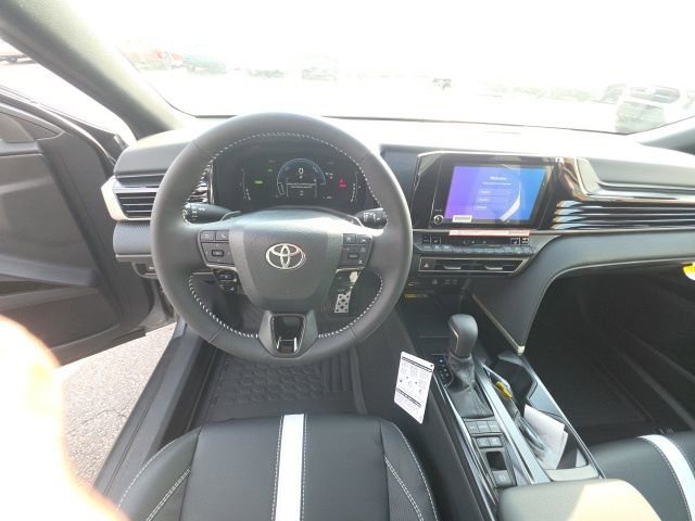 New 2026 Toyota Camry SE image 9
