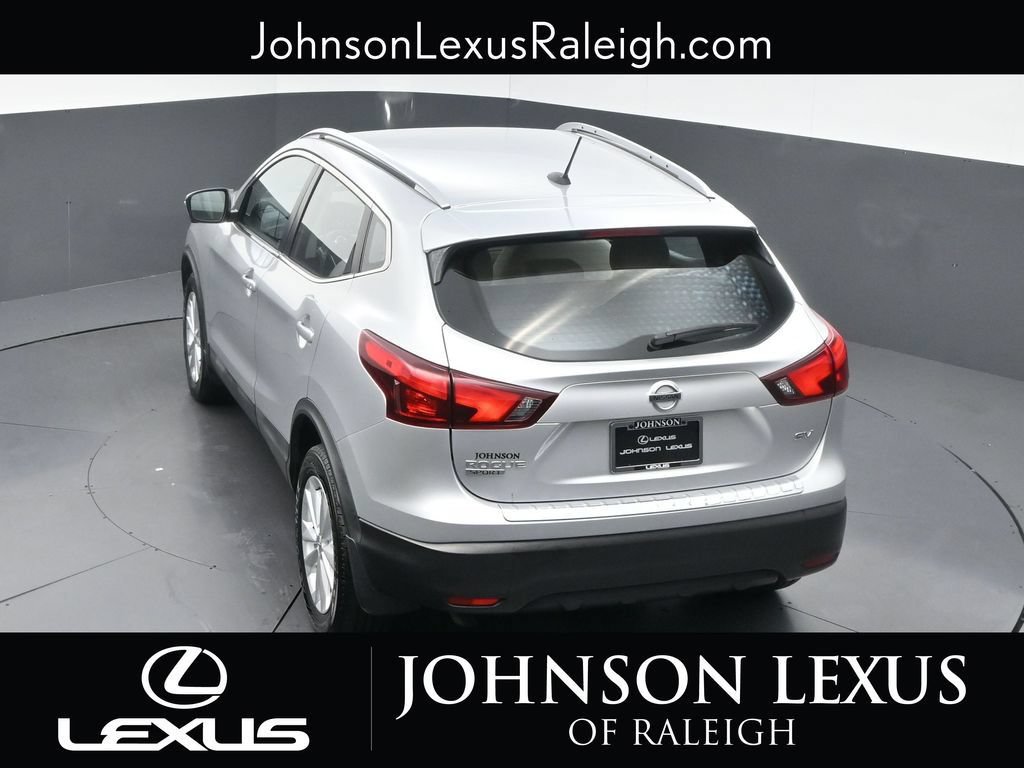 Used 2018 Nissan Rogue Sport SV w/ SV Technology Package FWD image 26