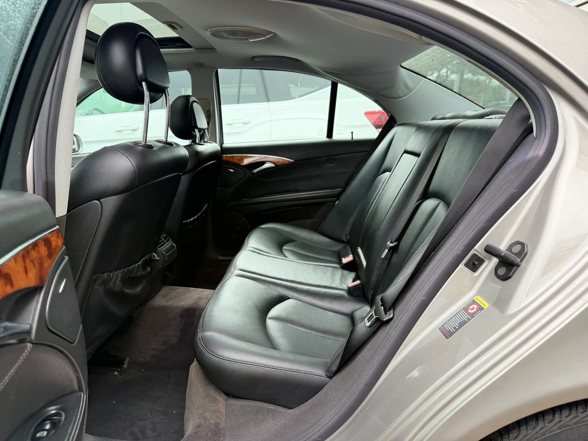 Used 2004 Mercedes-Benz E 320 Sedan image 24