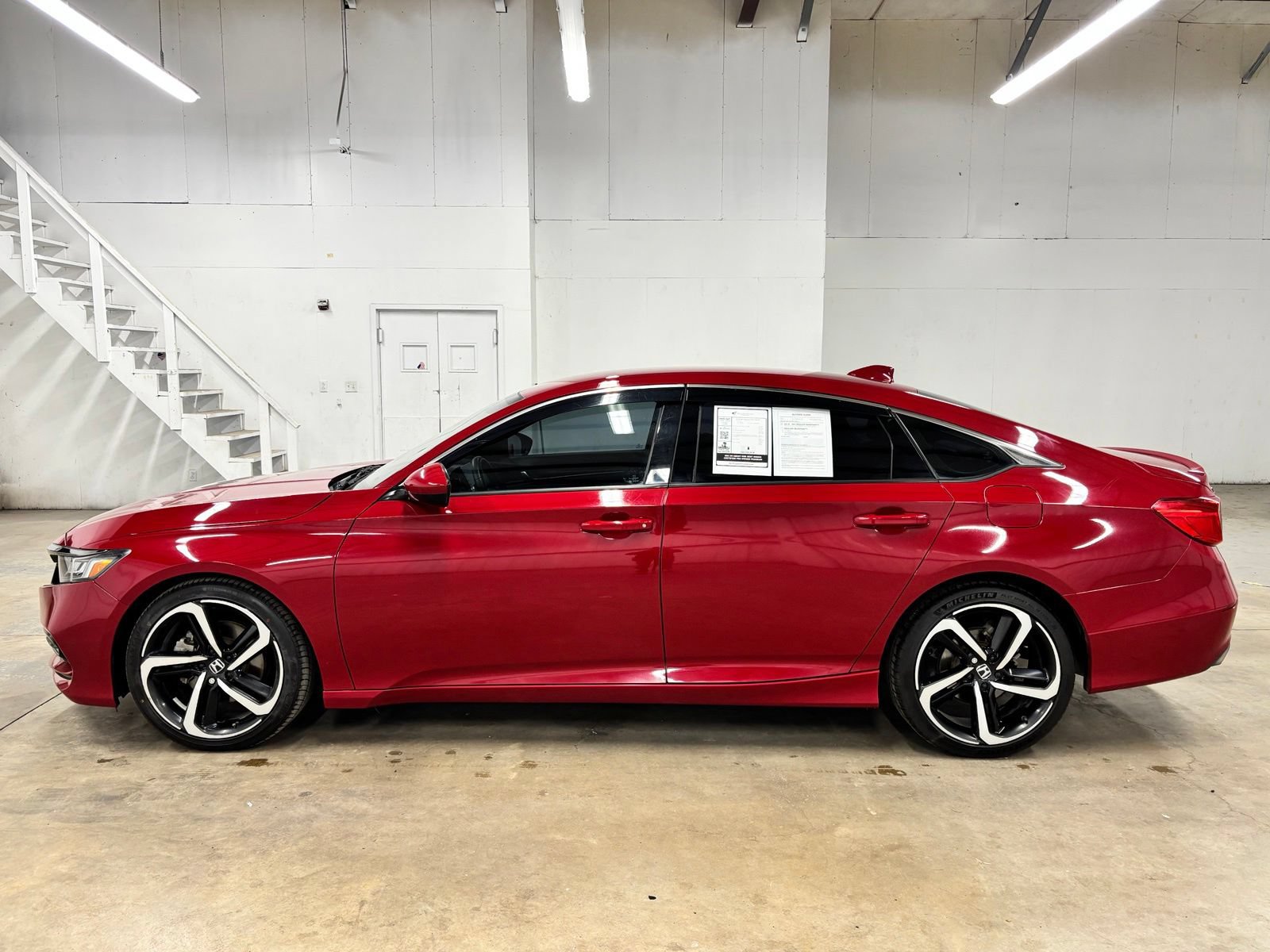 Used 2019 Honda Accord Sport image 4