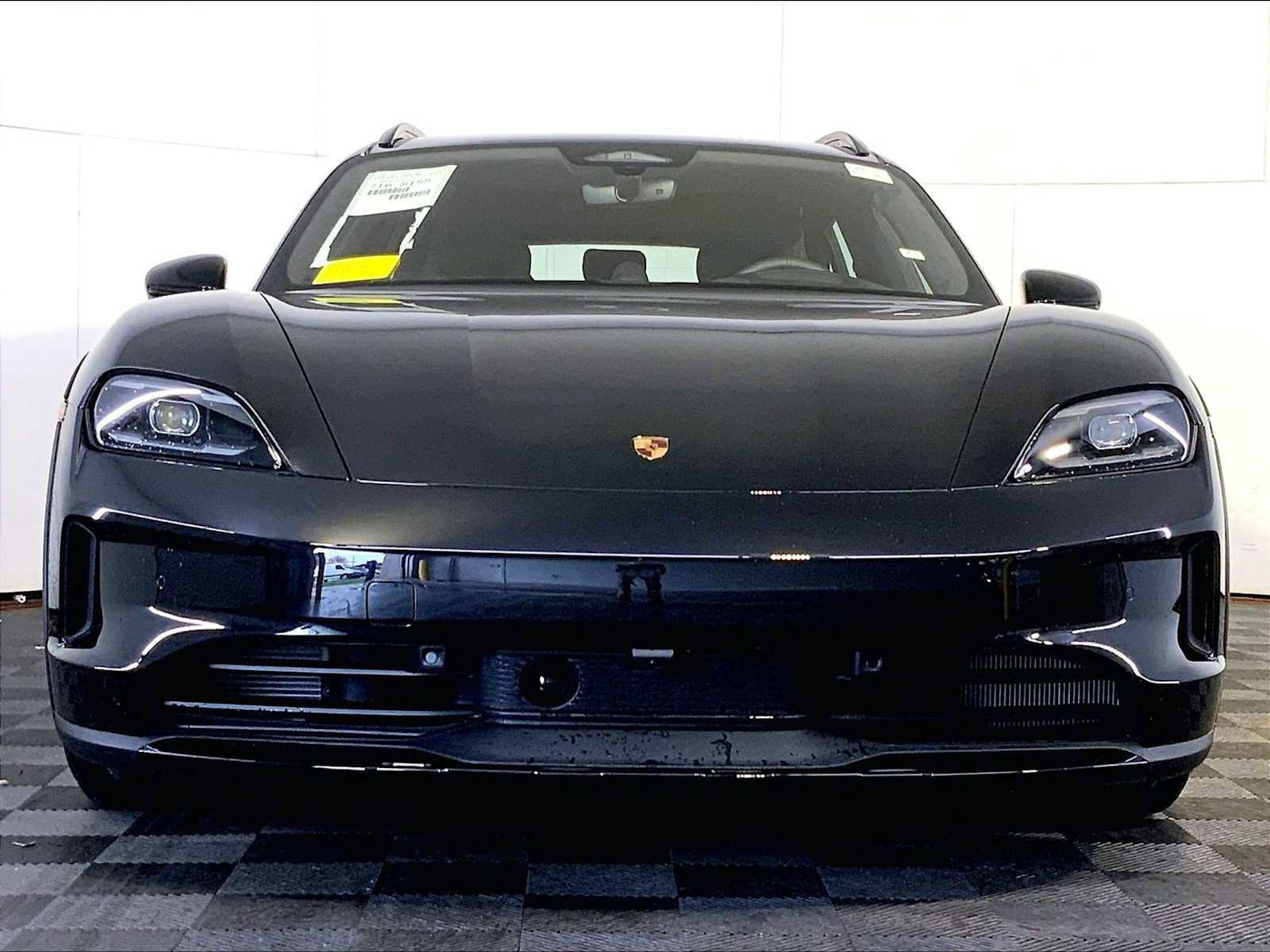 New 2026 Porsche Taycan 4S AWD/4WD image 10