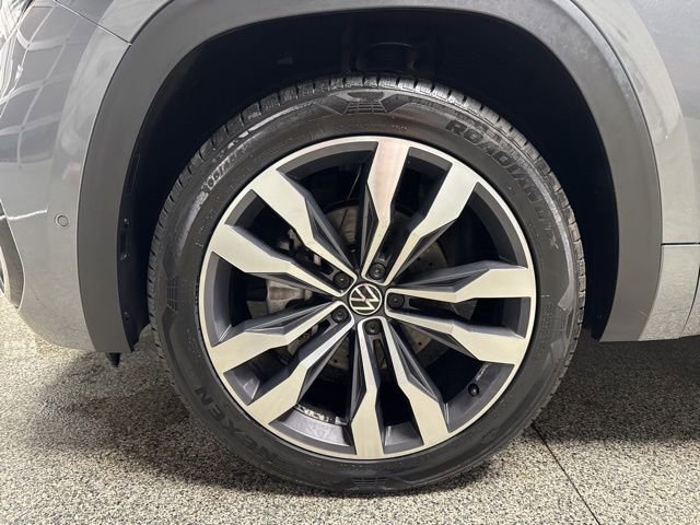 Used 2021 Volkswagen Atlas SEL Premium AWD/4WD image 4