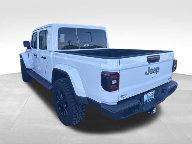 Used 2020 Jeep Gladiator Overland AWD/4WD image 7
