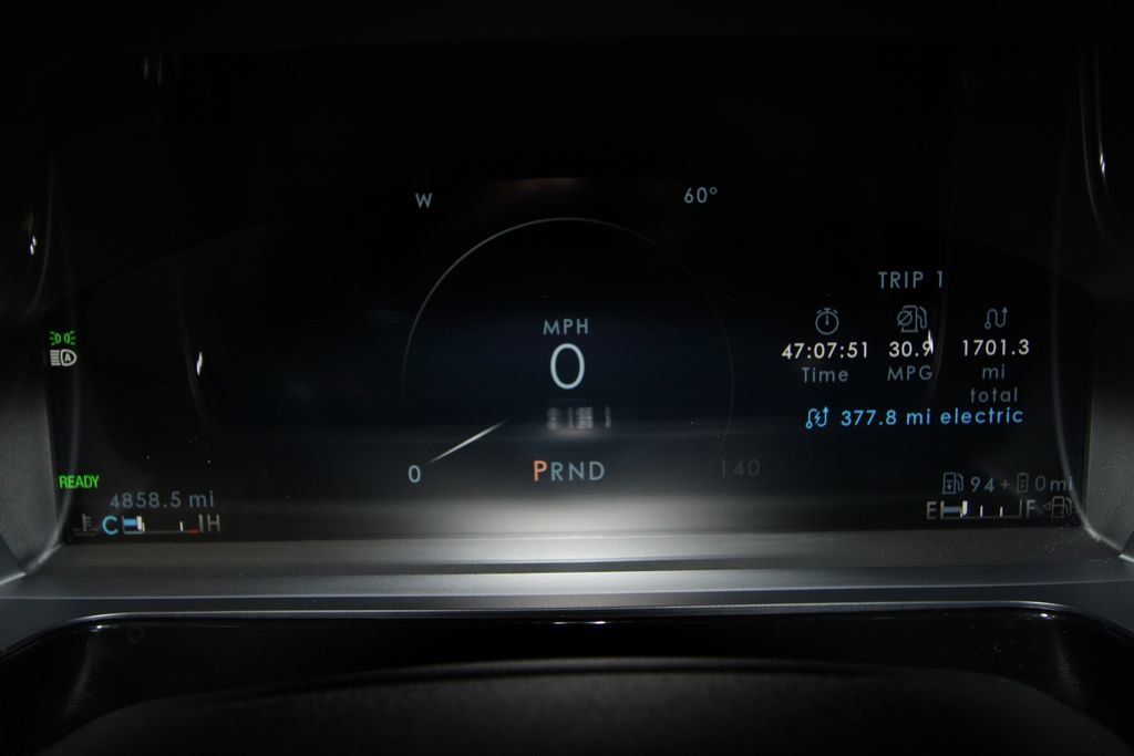 Used 2024 Lincoln Corsair Grand Touring w/ Equipment Group 301A image 11