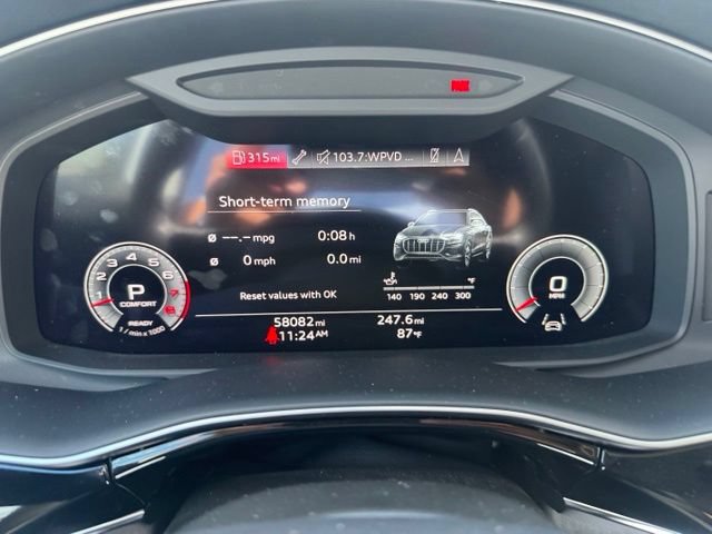 Used 2023 Audi Q8 Prestige AWD/4WD image 25