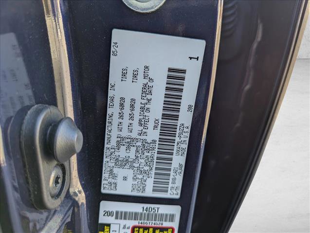 Used 2024 Toyota Tundra Platinum image 29