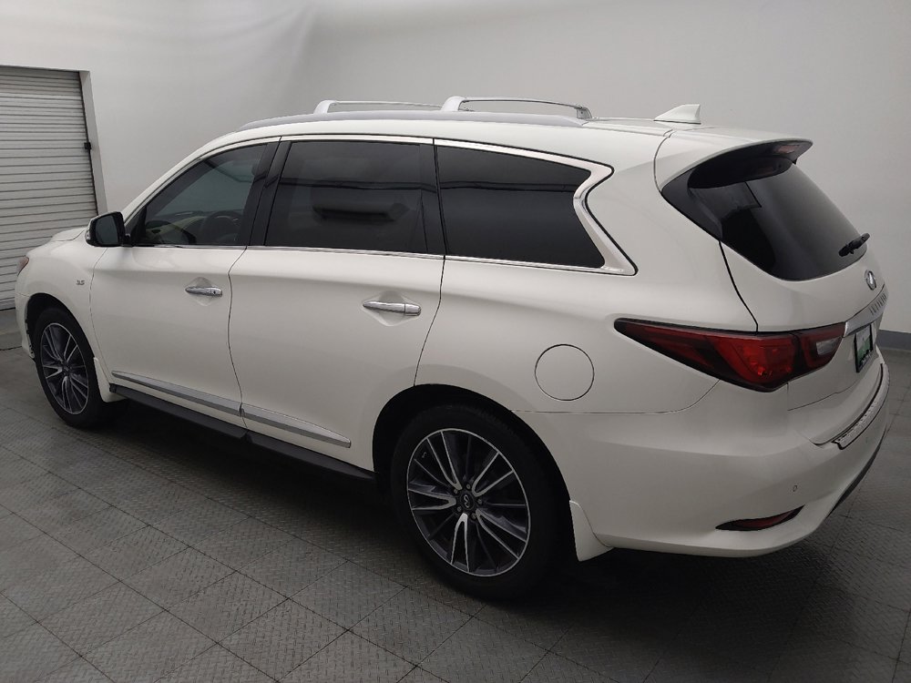 Used 2018 INFINITI QX60 FWD w/ Deluxe Technology Package image 3