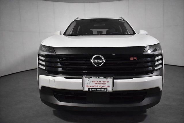 Certified 2025 Nissan Kicks SR image 2