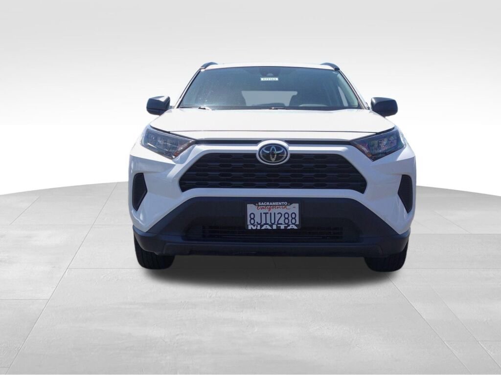 Certified 2019 Toyota RAV4 LE image 9