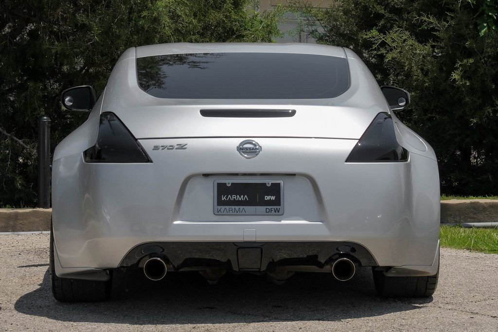 Used 2020 Nissan 370Z Coupe image 7