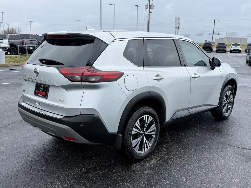 Used 2021 Nissan Rogue SV image 31
