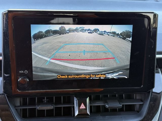 Used 2023 Toyota Corolla Cross LE AWD/4WD image 17