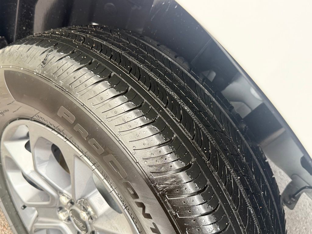 Used 2025 Ford Maverick XLT image 41