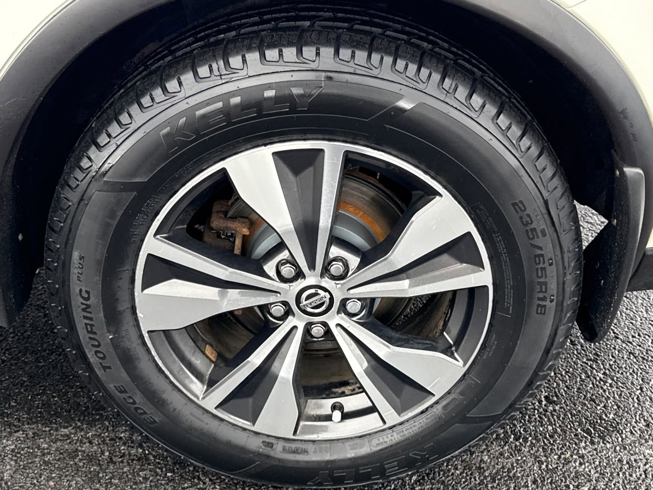 Used 2020 Nissan Murano S image 11