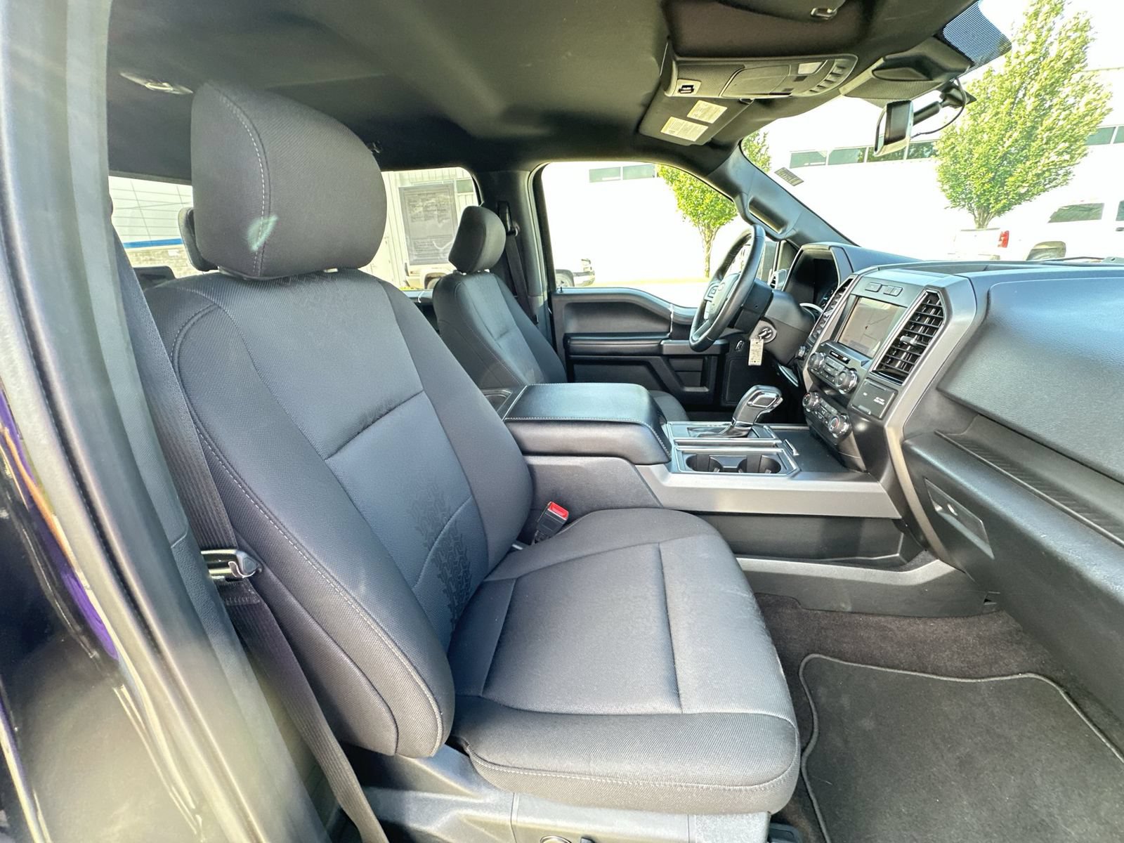 Used 2020 Ford F150 XLT w/ Equipment Group 302A Luxury AWD/4WD image 26