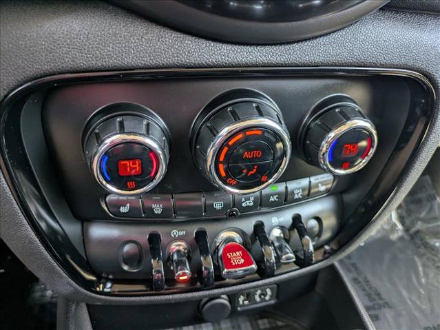 Used 2017 MINI Cooper Clubman ALL4 AWD/4WD image 14