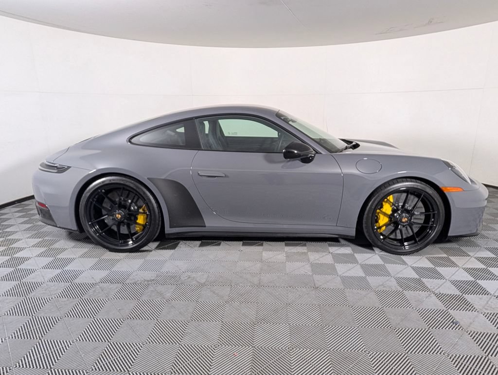 Certified 2026 Porsche 911 Carrera GTS RWD image 8