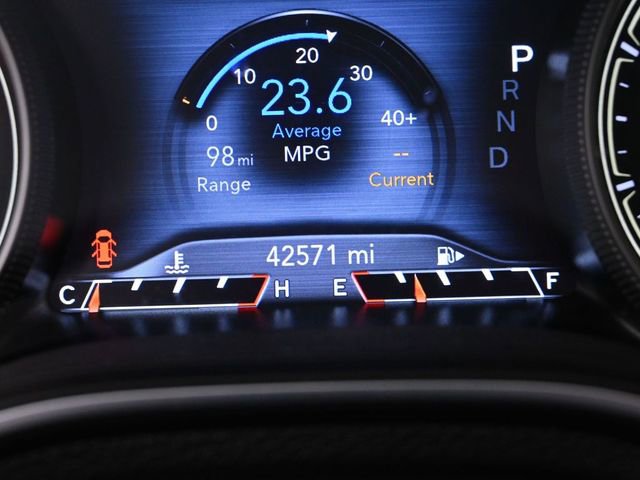 Used 2022 Jeep Cherokee Limited w/ Elite Package image 37