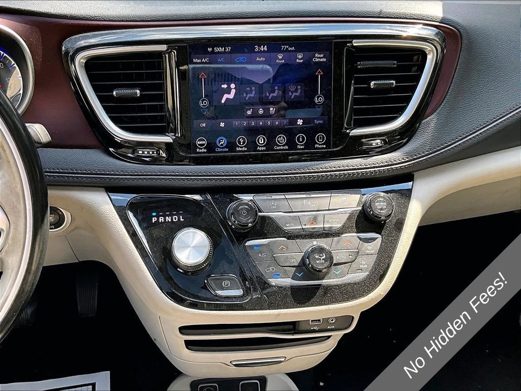 Used 2019 Chrysler Pacifica Limited FWD image 6