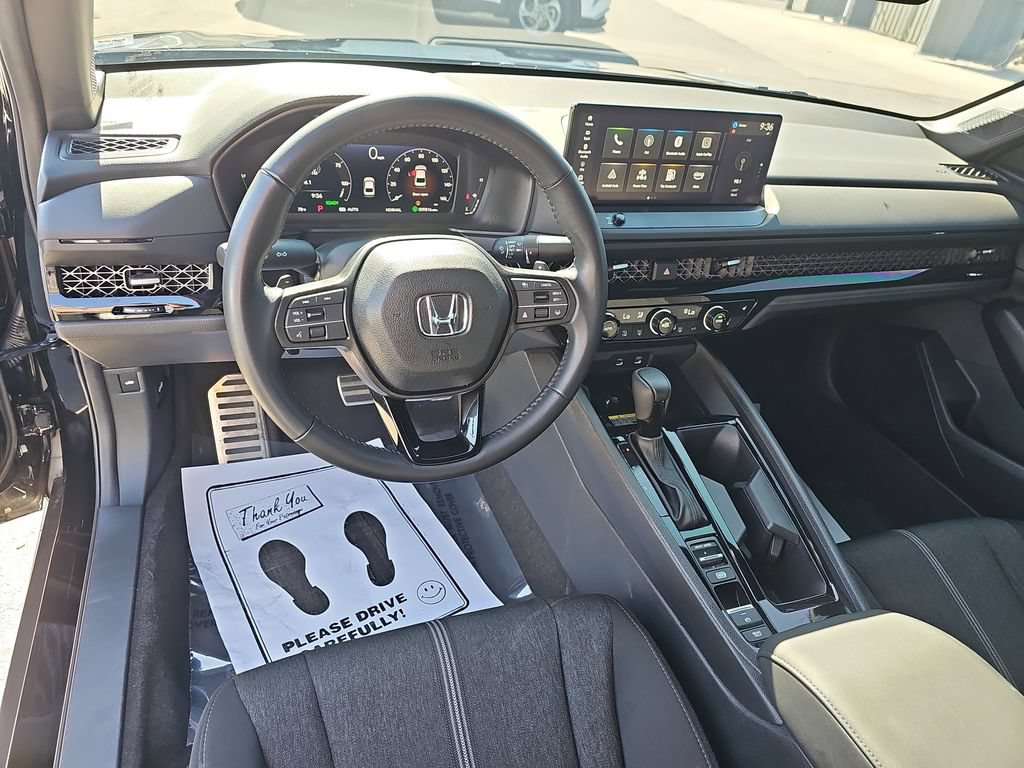 Used 2025 Honda Accord Sport image 21
