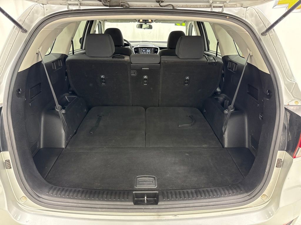 Used 2019 Kia Sorento LX image 13
