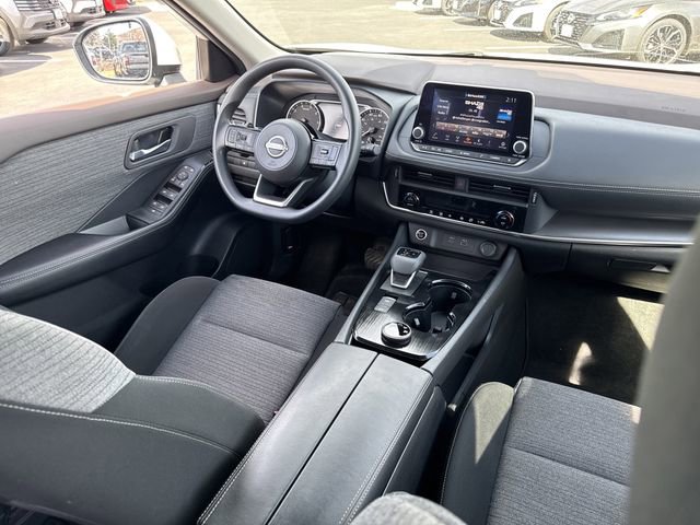 Certified 2023 Nissan Rogue SV image 25