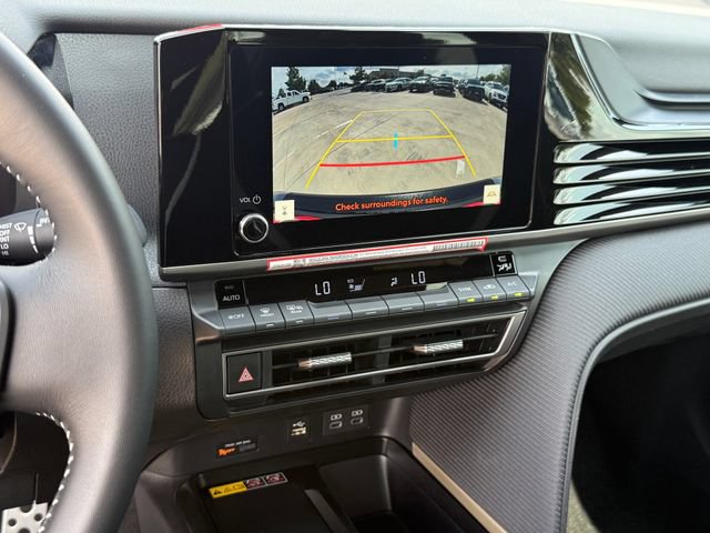 Used 2026 Toyota Camry SE w/ Convenience Package FWD image 20